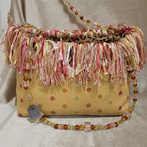 Retro Style Pritz Reversible Fabric Purse 👛 - Picture 7 of 12